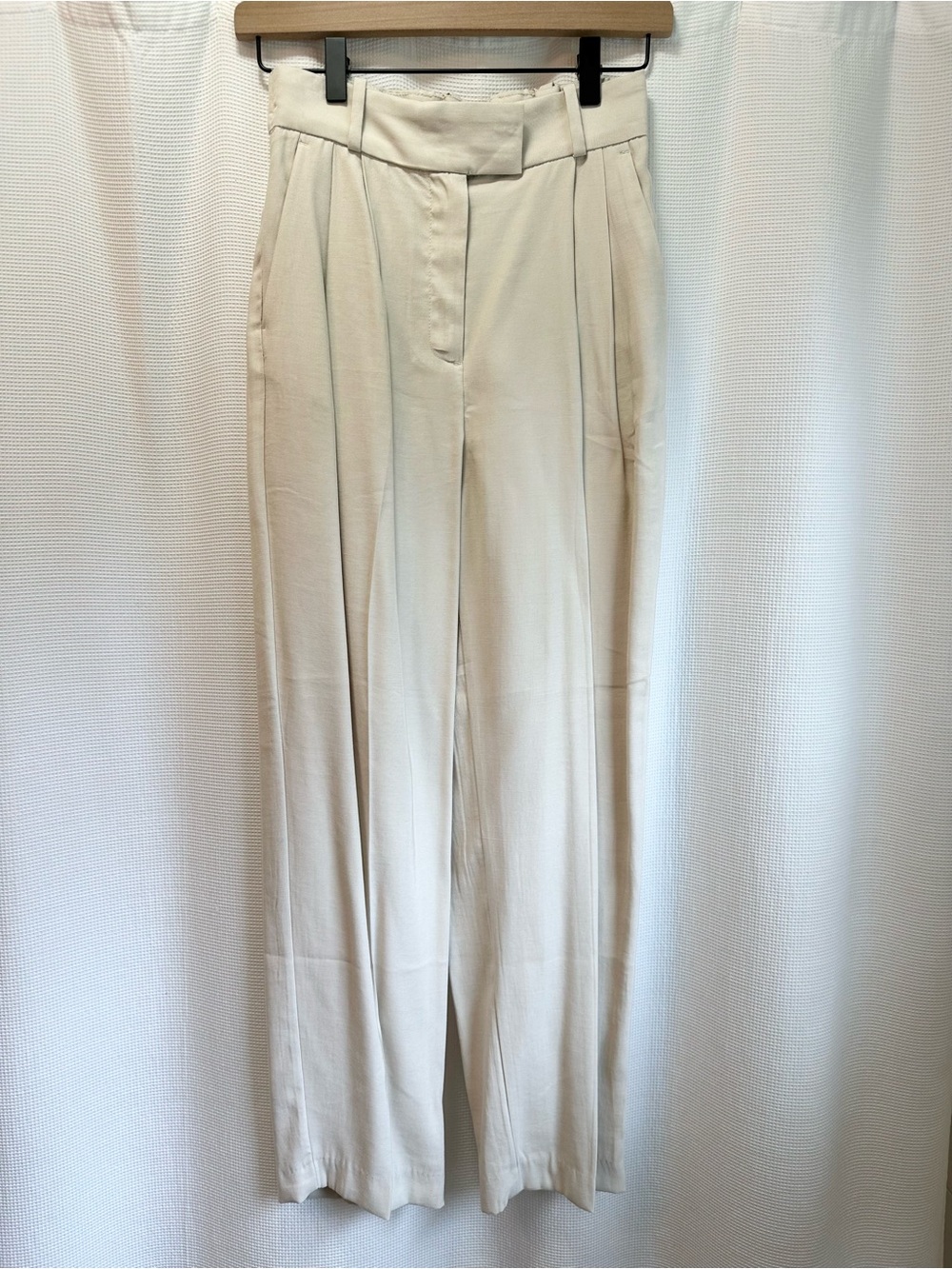 H&M Women's High-Waist Wide-Leg Trousers in Cream, NWT, 2